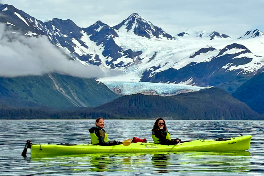 Alaska Sea Kayaking Tour Pic